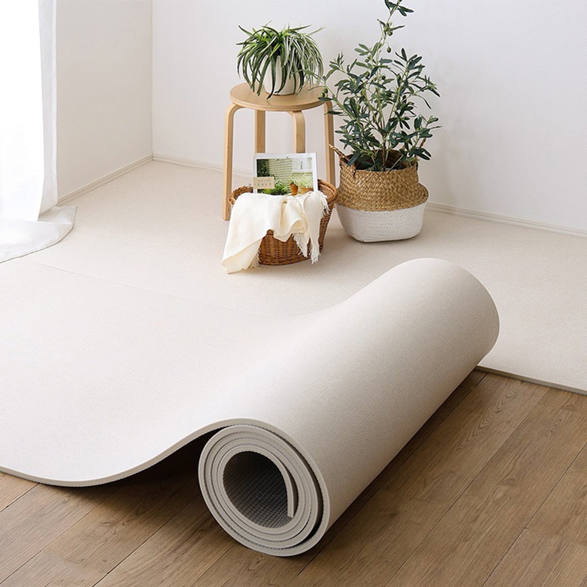 ラグ 継ぎ目がない!PVCロールマット スリムショート(110×200cm) ロールマット 赤ちゃん
