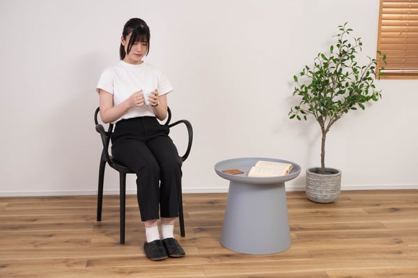 ダイニングチェア パルネ アームチェア 幅56.5×奥行53×高さ83.5cm ダイニング家具