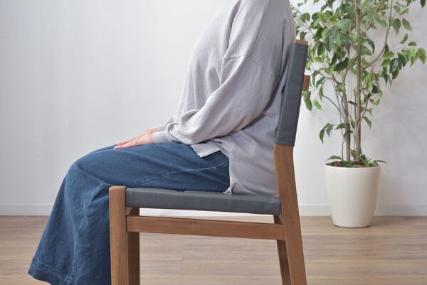 ダイニングチェア 幅47×奥行52×高さ82cm ダイニング家具 完成品 グレー ホワイト 天然木