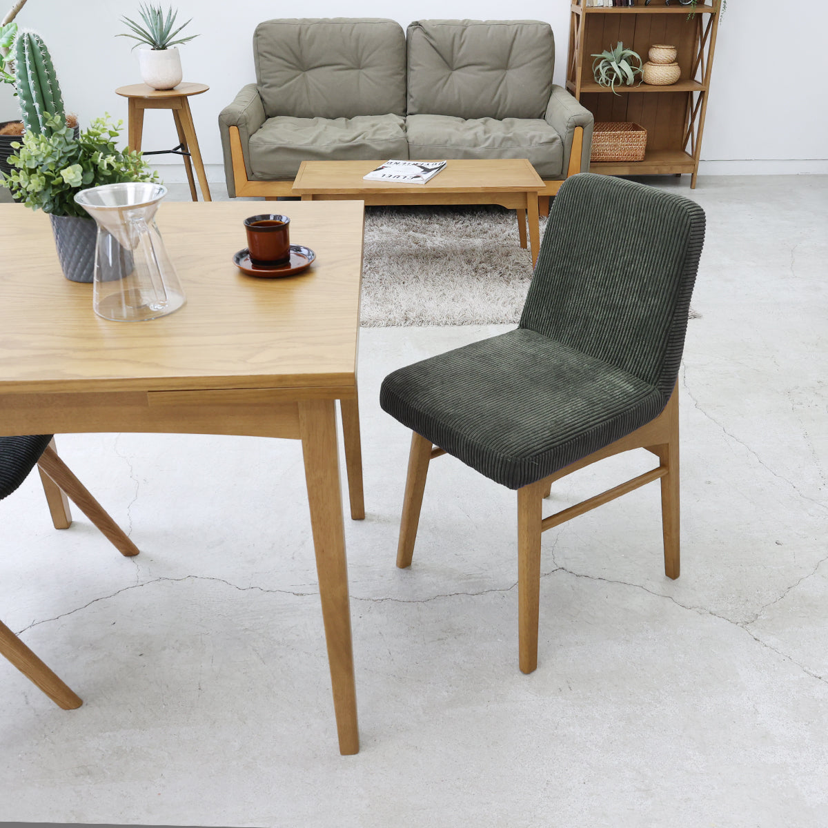 チェア Rasic Cushion Chair ダイニングチェア デザインチェア 回転チェア