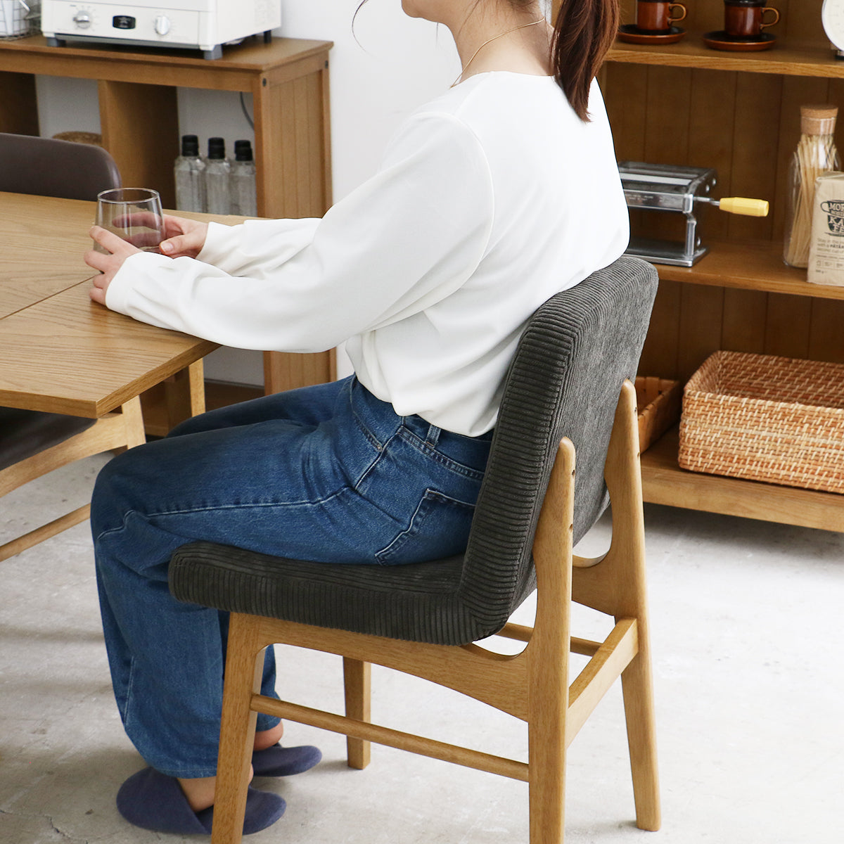 チェア Rasic Cushion Chair ダイニングチェア デザインチェア 回転チェア