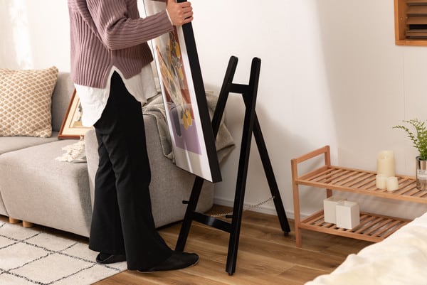 イーゼル 幅43×奥行49×高さ85.5cm 日用品 完成品 組立不要 ブラック ナチュラル 全3色