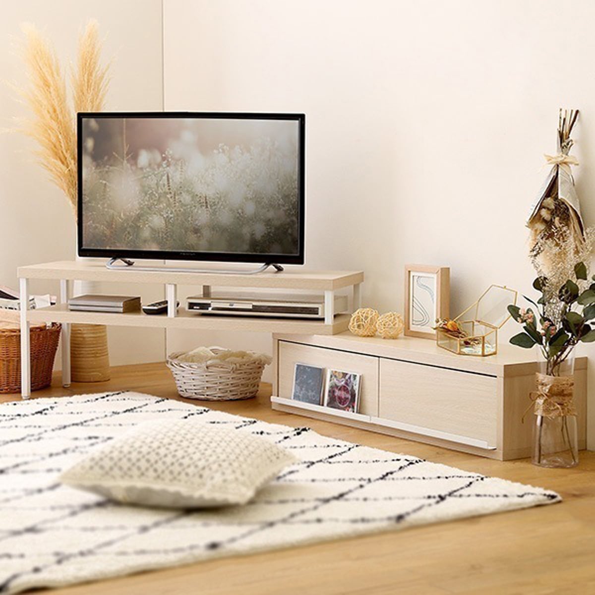 さわやかな完成品伸縮テレビ台 テレビ台 ローボード おしゃれ コーナー TV台 TVボード 収納