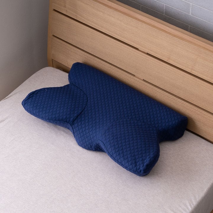 いびき軽減低反発枕 中 35X64 35×64cm 日用品 低反発 枕 寝具 理想の寝姿勢をつくり