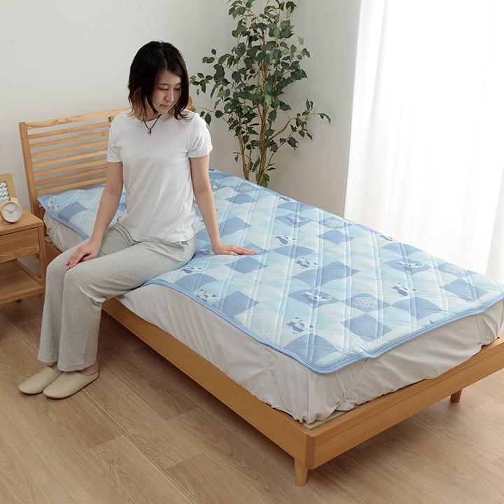 敷パッド 冷感パッチ猫 ダブル 140X200 140×200cm 日用品 寝具 1.ひん