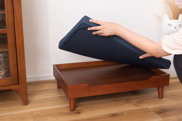 ペットベッド 幅60×奥行40×高さ15cm すのこベッド パイプベッド ブラウン 天然木