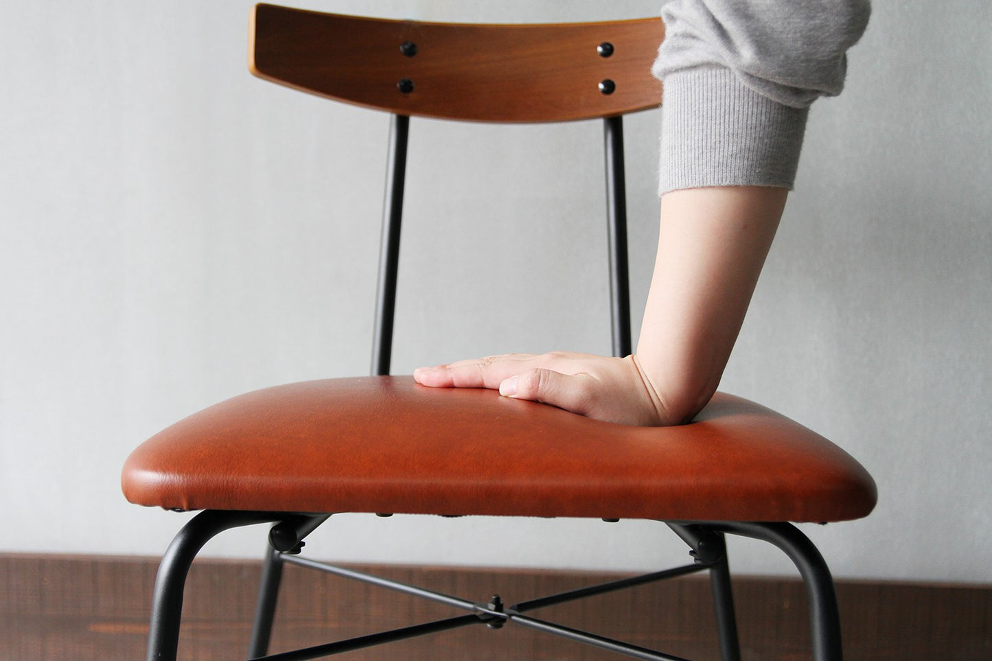 チェアー anthem Chair(adap) ダイニングチェア デザインチェア 回転チェア