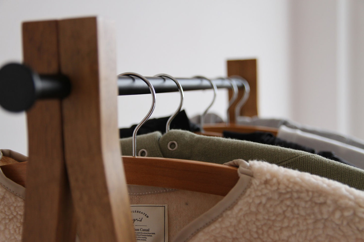 ラック Rasic Hanger Rack ハンガーラック コートハンガー パイプハンガー 衣類収納