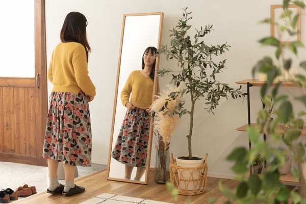スタンドミラー 幅43×奥行45×高さ158cm ミラー 完成品 組立不要 スリム 薄型 北欧 ミラ