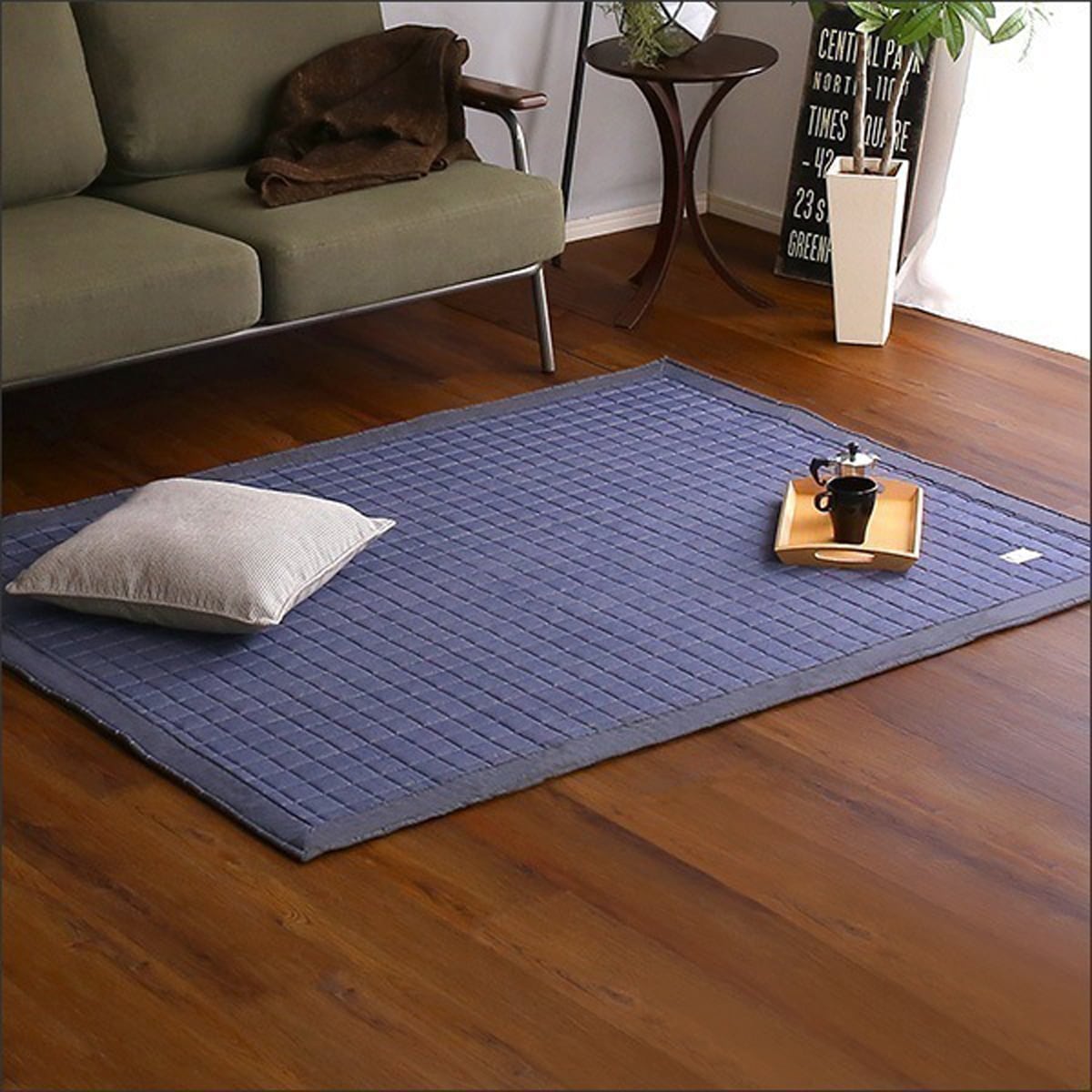 キルティングデニム調ラグSサイズ(130x185cm)オールシーズン 滑り止め付き 手洗い対応 ラグ