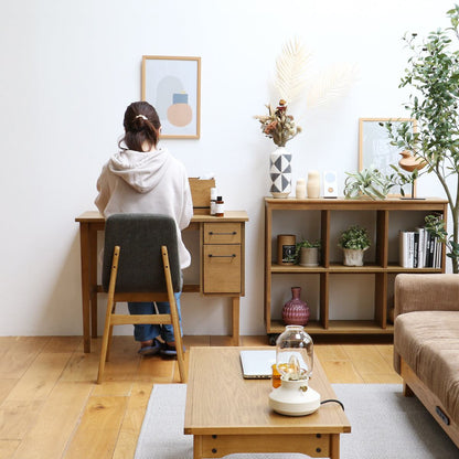 チェア Rasic Cushion Chair ダイニングチェア デザインチェア 回転チェア 幅44.5×奥行54.5cm 完成品 天然木