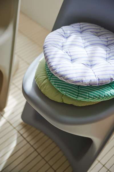 ファブリック シートクッション 幅38×奥行38×高さ5cm 日用品 完成品 組立不要 クッション