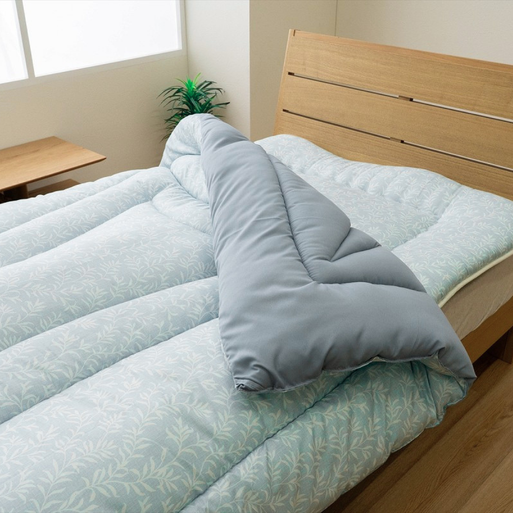 掛布団 リーフラBL150X210 150×210×7cm 日用品 寝具