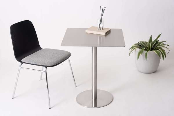 ダイニングテーブル カフェテーブル スクエア 幅60×奥行60×高さ72cm ダイニング家具 カフェ