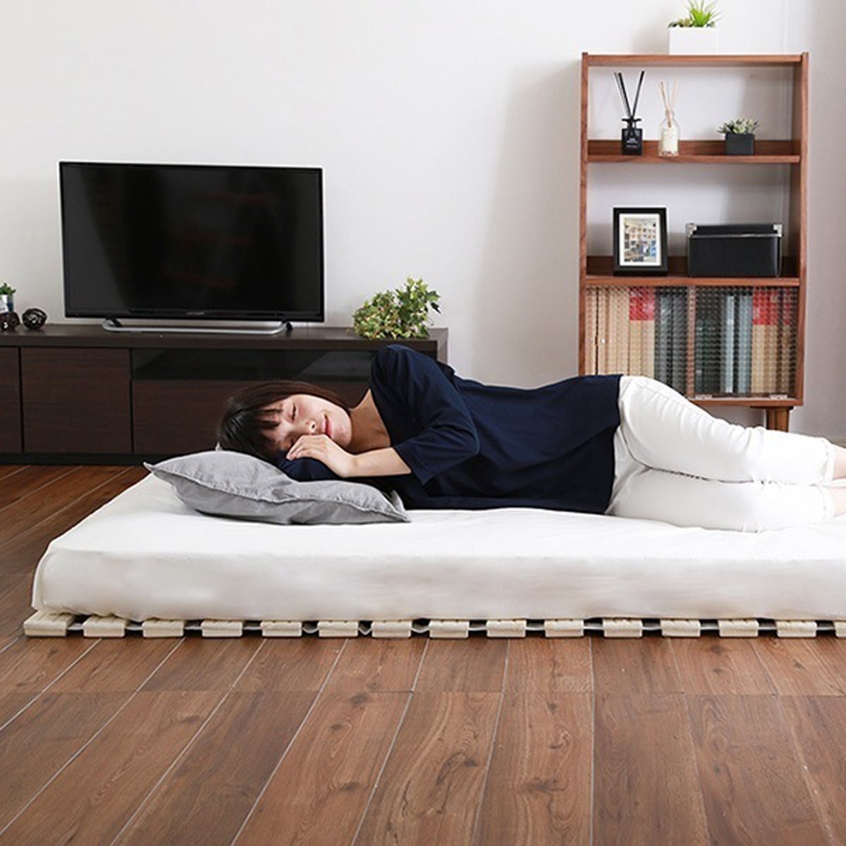 すのこベッド ロール式 桐仕様(セミダブル) 桐 すのこ セミダブル 湿気 スノコマット 折りたたみ