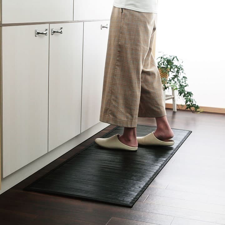 キッチンマット *ユニバース BK 50X150 50×150cm ラグマット カーペット ラグ